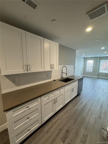 1652 N Lafayette Street 6, Denver, CO 80218