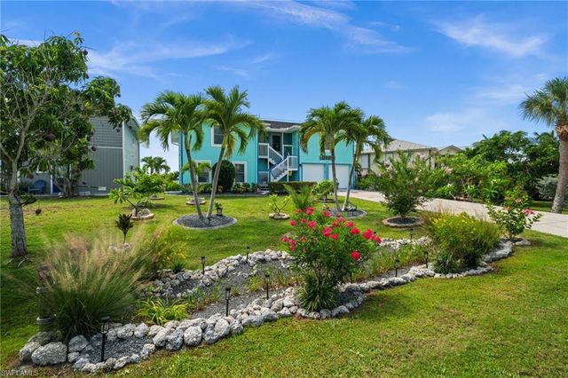 2808 Sanibel BLVD, St. James City, FL 33956