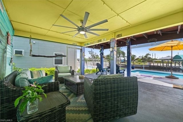 2808 Sanibel BLVD, St. James City, FL 33956