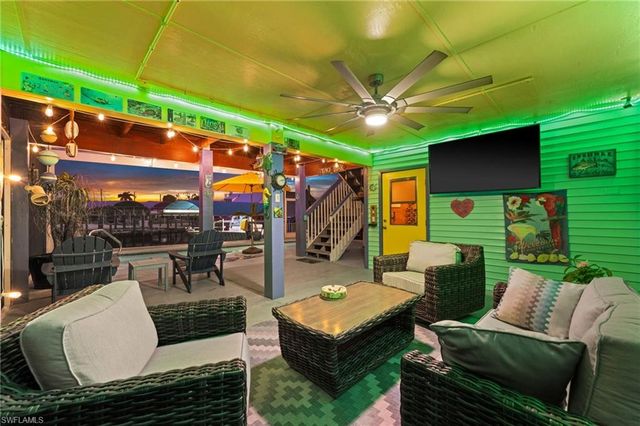 2808 Sanibel BLVD, St. James City, FL 33956
