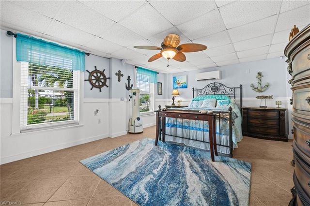 2808 Sanibel BLVD, St. James City, FL 33956