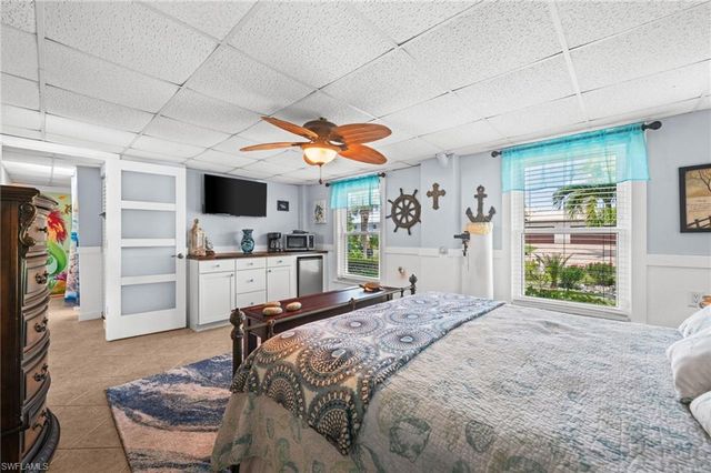2808 Sanibel BLVD, St. James City, FL 33956