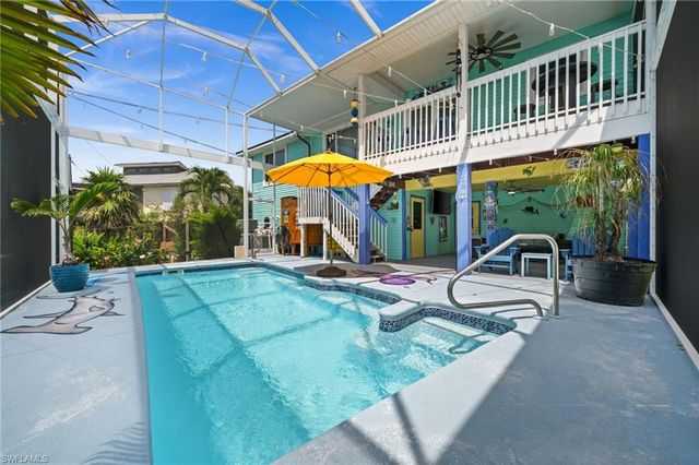 2808 Sanibel BLVD, St. James City, FL 33956