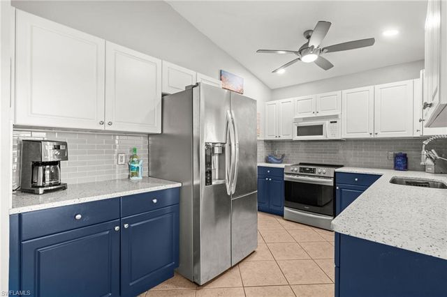 2808 Sanibel BLVD, St. James City, FL 33956