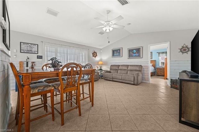 2808 Sanibel BLVD, St. James City, FL 33956