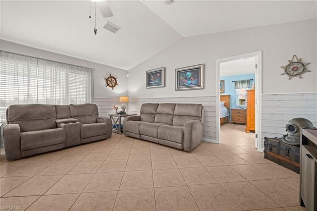 2808 Sanibel BLVD, St. James City, FL 33956