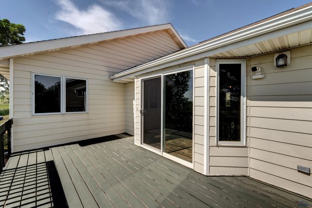 1242 RANGE VIEW CIR, Rapid City, SD 57701