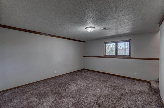 1242 RANGE VIEW CIR, Rapid City, SD 57701