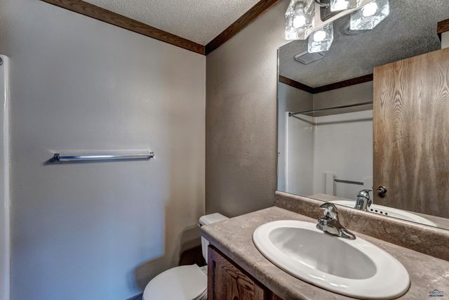 1242 RANGE VIEW CIR, Rapid City, SD 57701