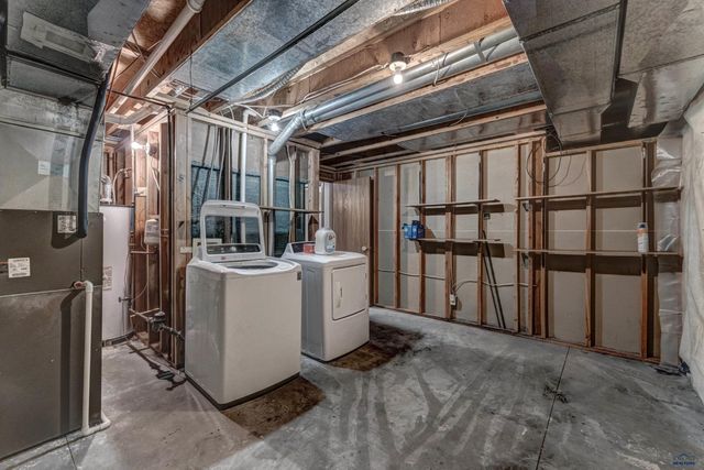 1242 RANGE VIEW CIR, Rapid City, SD 57701
