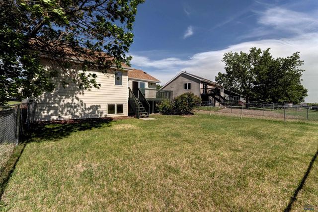 1242 RANGE VIEW CIR, Rapid City, SD 57701