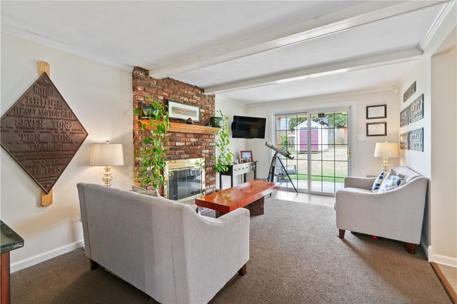 5140 Raintree Drive, Whitehall, PA 15236