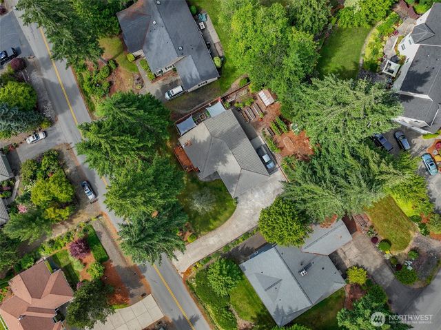 761 E Old Ranch Rd, Allyn, WA 98524