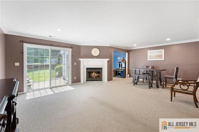3 Sandpiper Drive 2502, Sayreville, NJ 08859