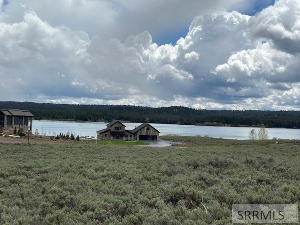 Image 14 of property listing at 3408 Avocet Court, Island Park, ID 83429
