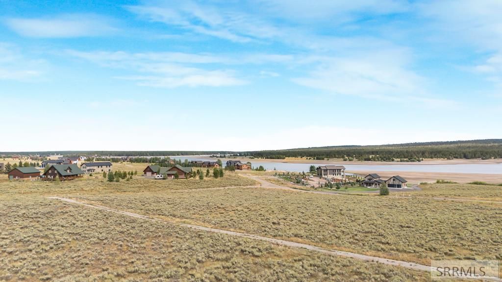 Image 4 of property listing at 3408 Avocet Court, Island Park, ID 83429