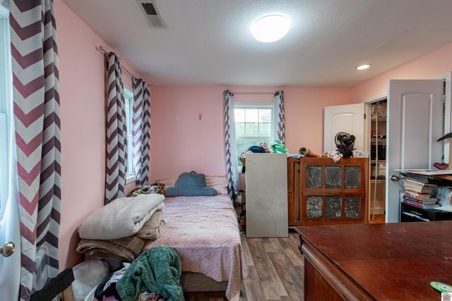 437 Victor Darnell Rd, Benton, KY 42025