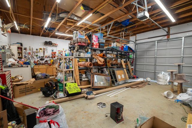437 Victor Darnell Rd, Benton, KY 42025