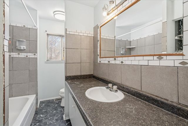 5514 Cabot Street, Portage, MI 49002