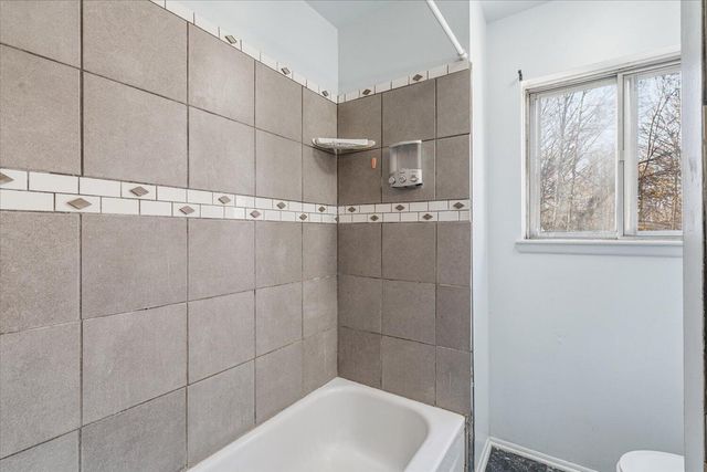 5514 Cabot Street, Portage, MI 49002