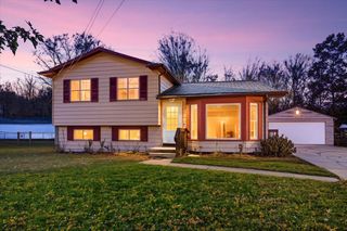 5514 Cabot Street, Portage, MI 49002