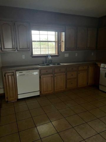 5109 Powell Lane, Lake Charles, LA 70605