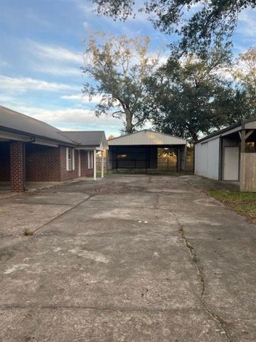 5109 Powell Lane, Lake Charles, LA 70605