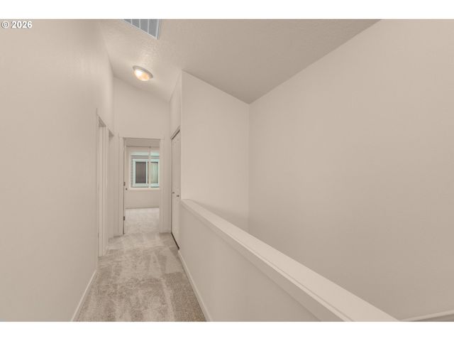 3127 Ne WEEPING WILLOW Way, Hillsboro, OR 97124