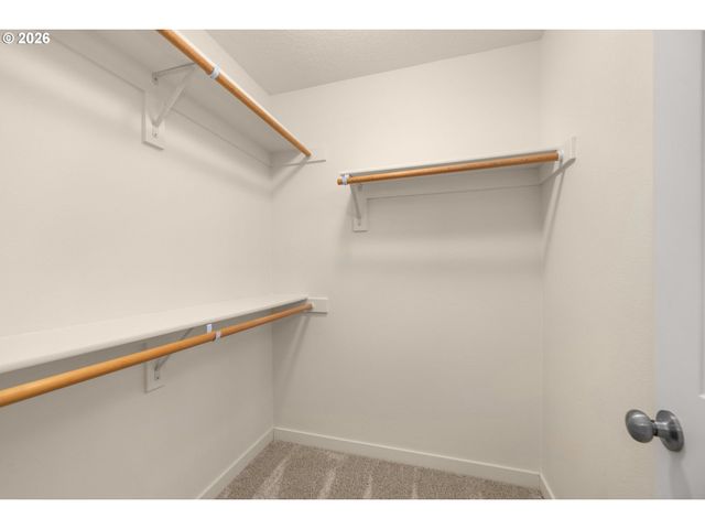 3127 Ne WEEPING WILLOW Way, Hillsboro, OR 97124