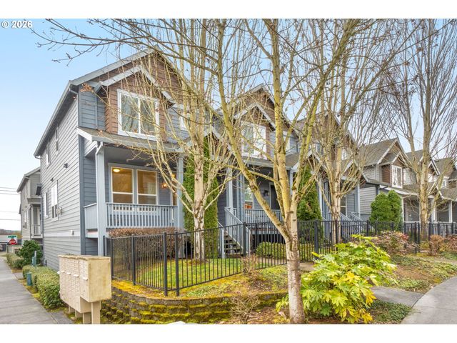 3127 Ne WEEPING WILLOW Way, Hillsboro, OR 97124