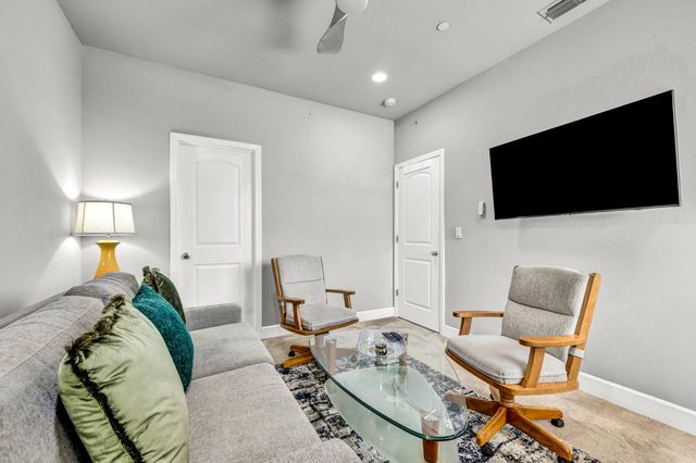 1693 Harvest Ln, Manteca, CA 95337