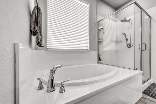 1693 Harvest Ln, Manteca, CA 95337