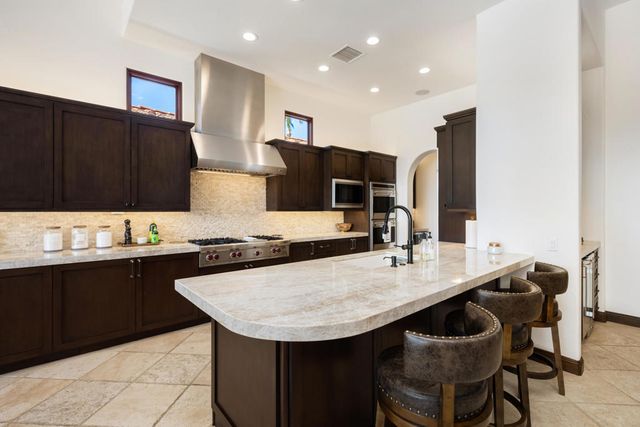 80765 Via Savona, La Quinta, CA 92253