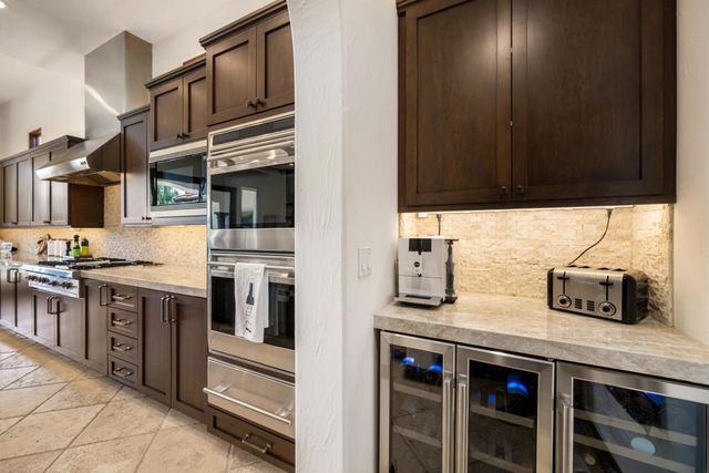 80765 Via Savona, La Quinta, CA 92253