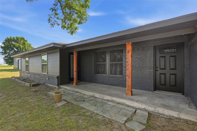 16082 US Highway 377, Whitesboro, TX 76273
