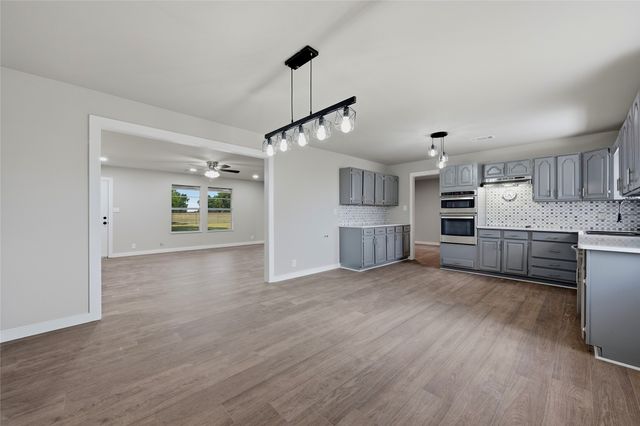 16082 US Highway 377, Whitesboro, TX 76273