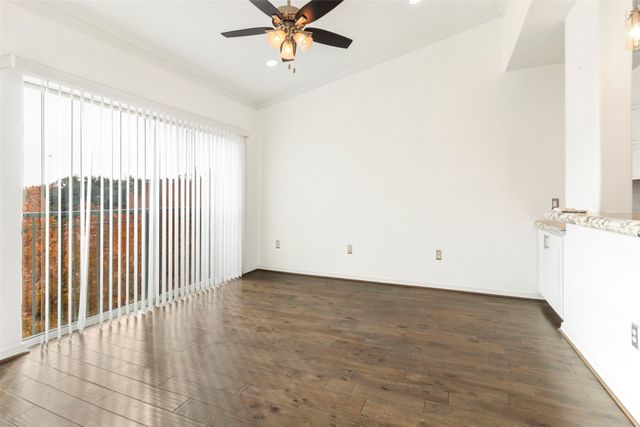 330 Las Colinas Boulevard E 422, Irving, TX 75039