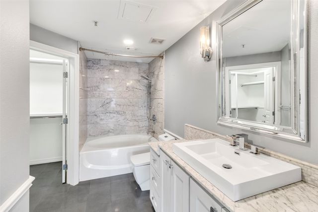 330 Las Colinas Boulevard E 422, Irving, TX 75039