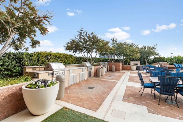 330 Las Colinas Boulevard E 422, Irving, TX 75039