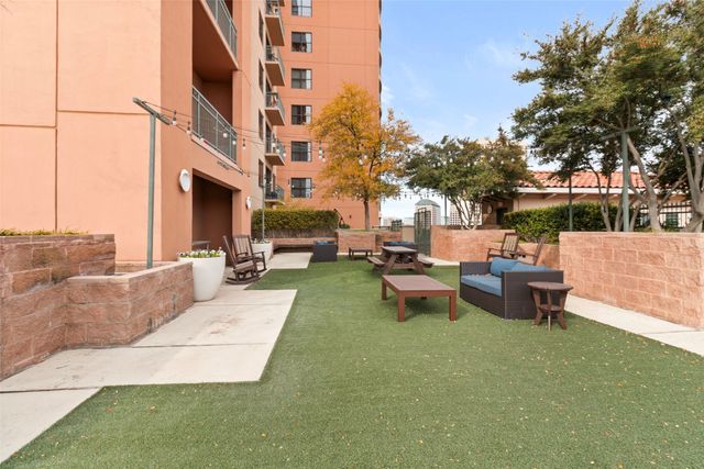 330 Las Colinas Boulevard E 422, Irving, TX 75039