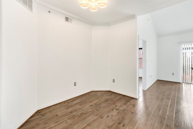 330 Las Colinas Boulevard E 422, Irving, TX 75039