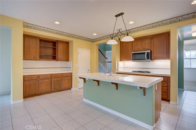 253 Silver Oak, Paso Robles, CA 93446