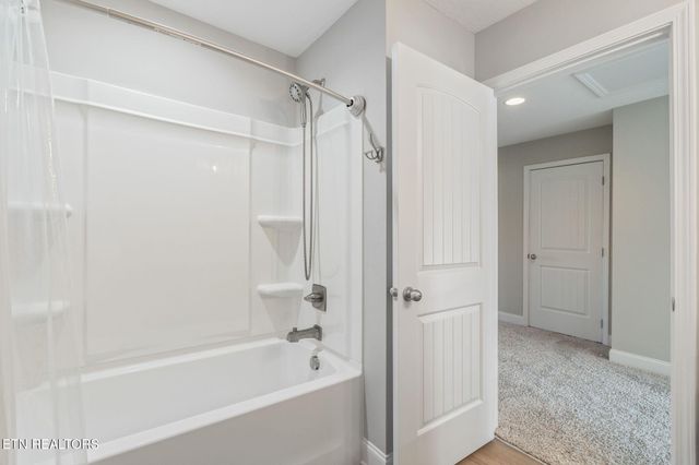 256 Broadberry Ave, Oak Ridge, TN 37830