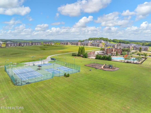256 Broadberry Ave, Oak Ridge, TN 37830