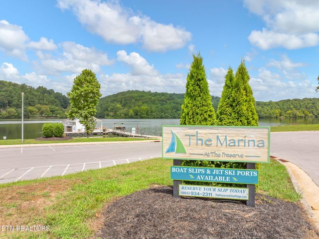 256 Broadberry Ave, Oak Ridge, TN 37830