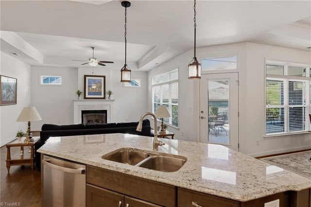 2438 Albemarle Court, Winston-salem, NC 27106