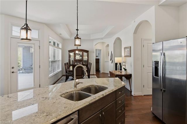 2438 Albemarle Court, Winston-salem, NC 27106
