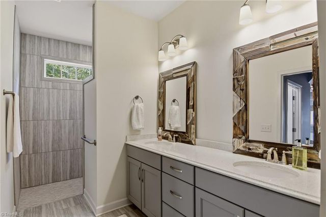 2438 Albemarle Court, Winston-salem, NC 27106
