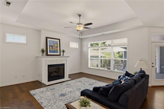 2438 Albemarle Court, Winston-salem, NC 27106