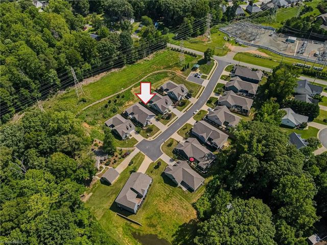 2438 Albemarle Court, Winston-salem, NC 27106